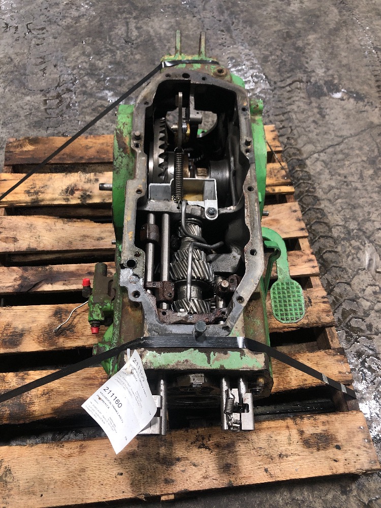 John Deere 2640 Transmission